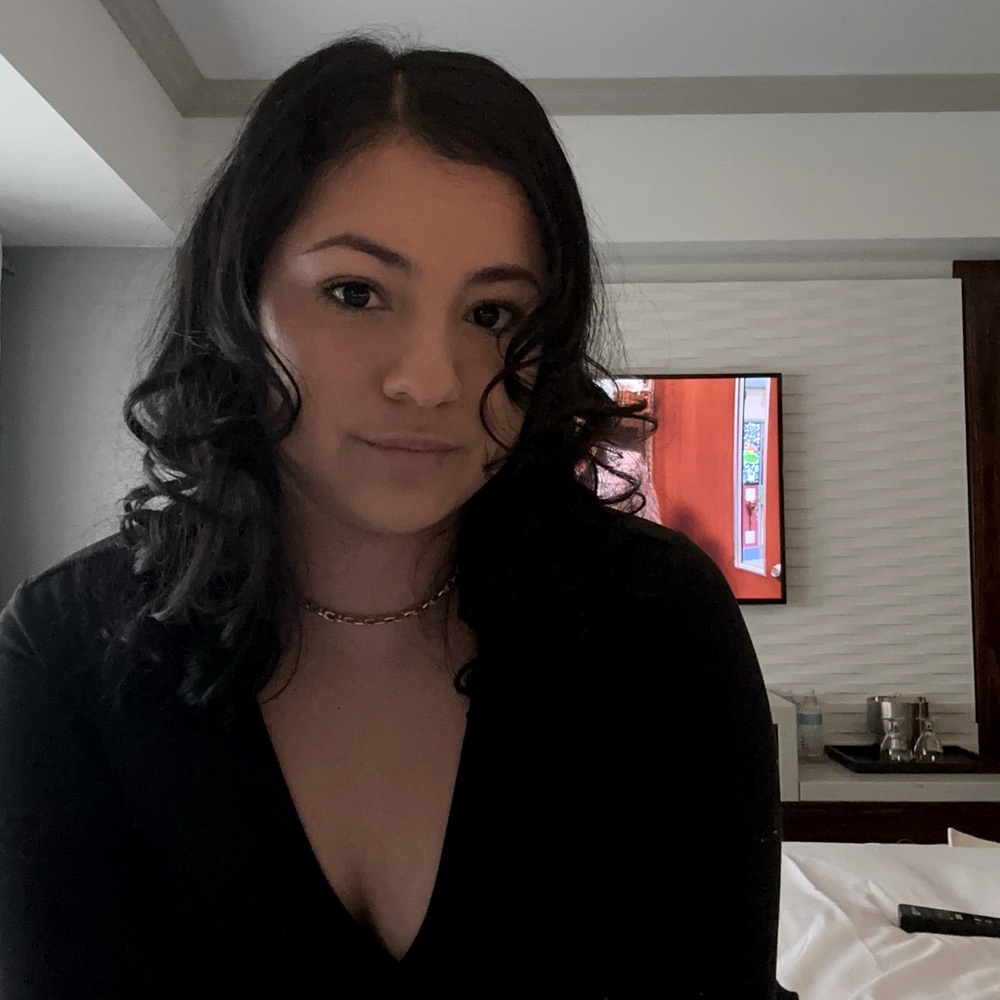 Meet your Posher, Vanessa